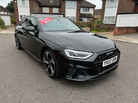 AUDI A4 2.0 TFSI 35 Black Edition